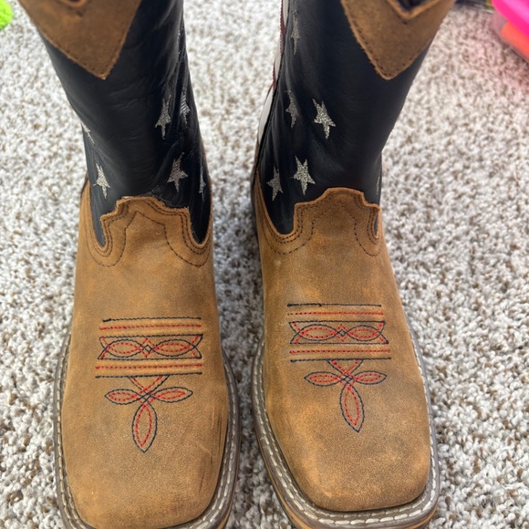 Cody James Boys Cowboy Boots size 2 - Picture 6 of 6